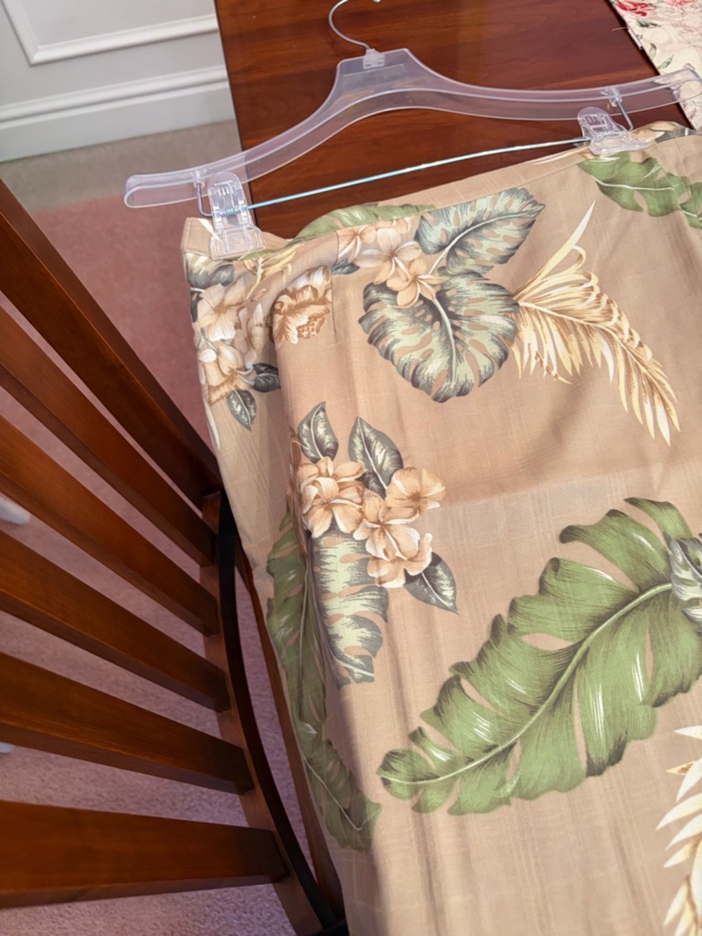 Tropical Floral Skirt in Beige and Green